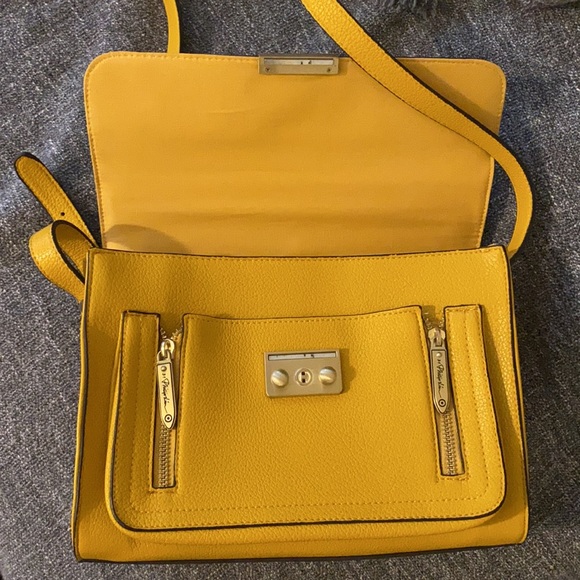 ✨NEW✨ 3.1 PHILLIP LIM TARGET YELLOW CROSSBODY BAG - Picture 13 of 16